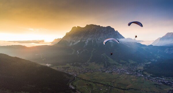 Zweven boven de Alpen