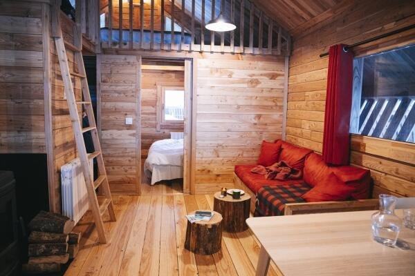 Overnachten in een houten chalet