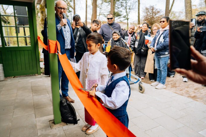 Opening vernieuwde Molukse Barak