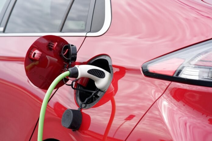 AutoTrack EV-filters bewijzen behoefte consument aan informatie elektrische auto’s
