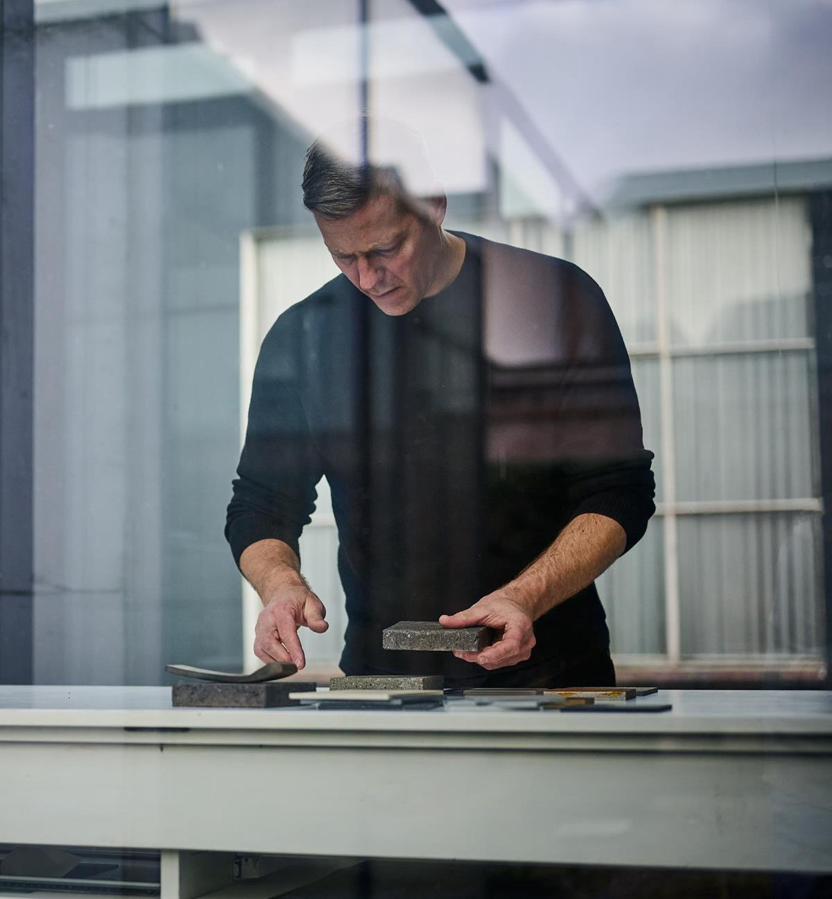 Tim Derhaag, de ontwerper van OFYR