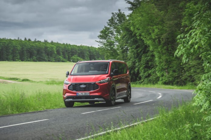 Ford Pro introduceert nieuwe Tourneo Custom Active